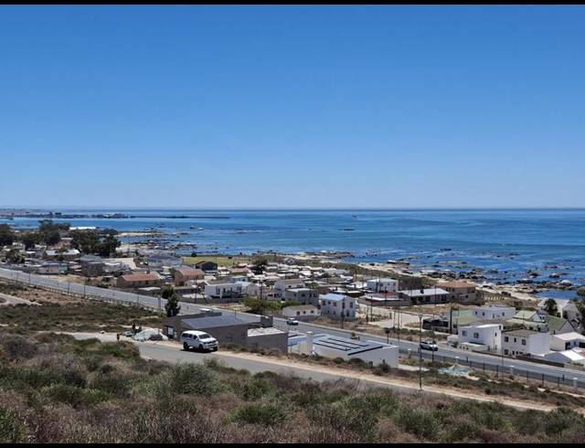 LAND FOR SALE IN ST HELENA VIEWS